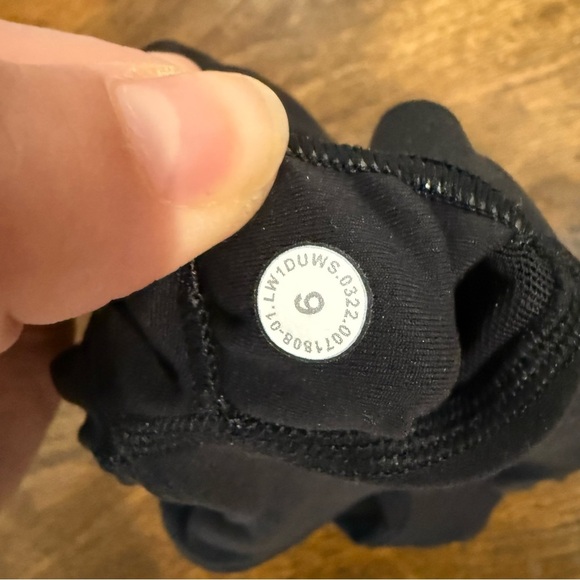 Lululemon Lululemon Align Bodysuit Black - Picture 8 of 8